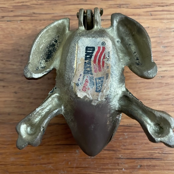 Vintage Metal Frog Figurine - Picture 3 of 6
